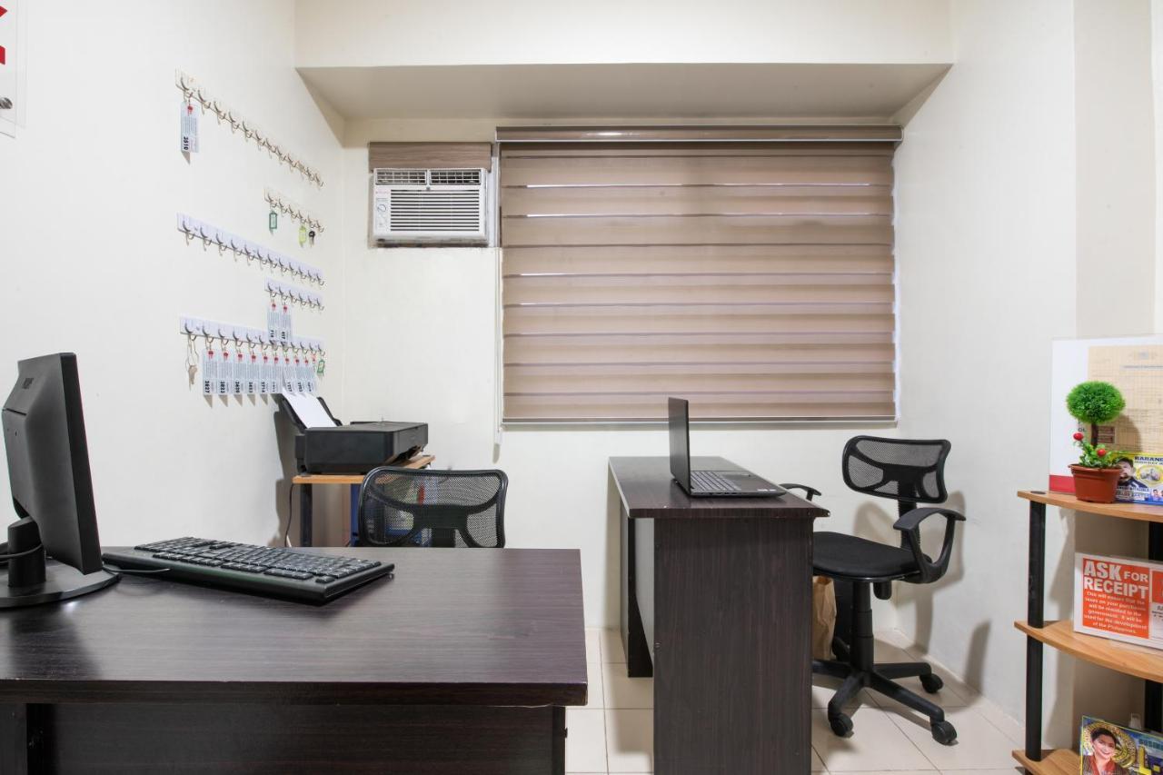 Oyo 474 Urbandeca Tower 316 - Nizami Condotel Mandaluyong Exterior photo